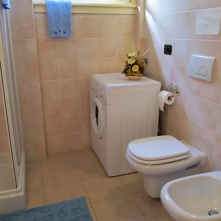Casa Katty Zweizimmerwohnung Mit Balkon Mit Seeblick * Bellagio